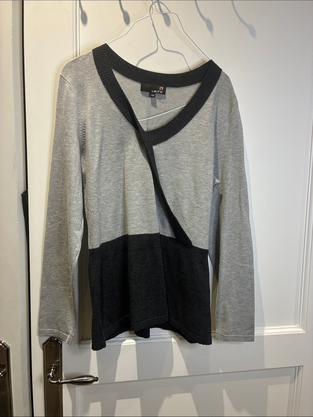 Laura Grey Two-Tone Faux Wrap V-Neck Knit Sweater Top L 👵MT